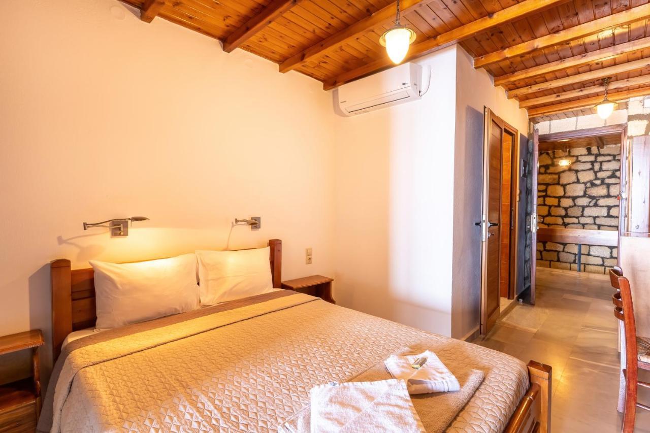Xenia Hotel Dimos Dimos Sfakia Exteriör bild