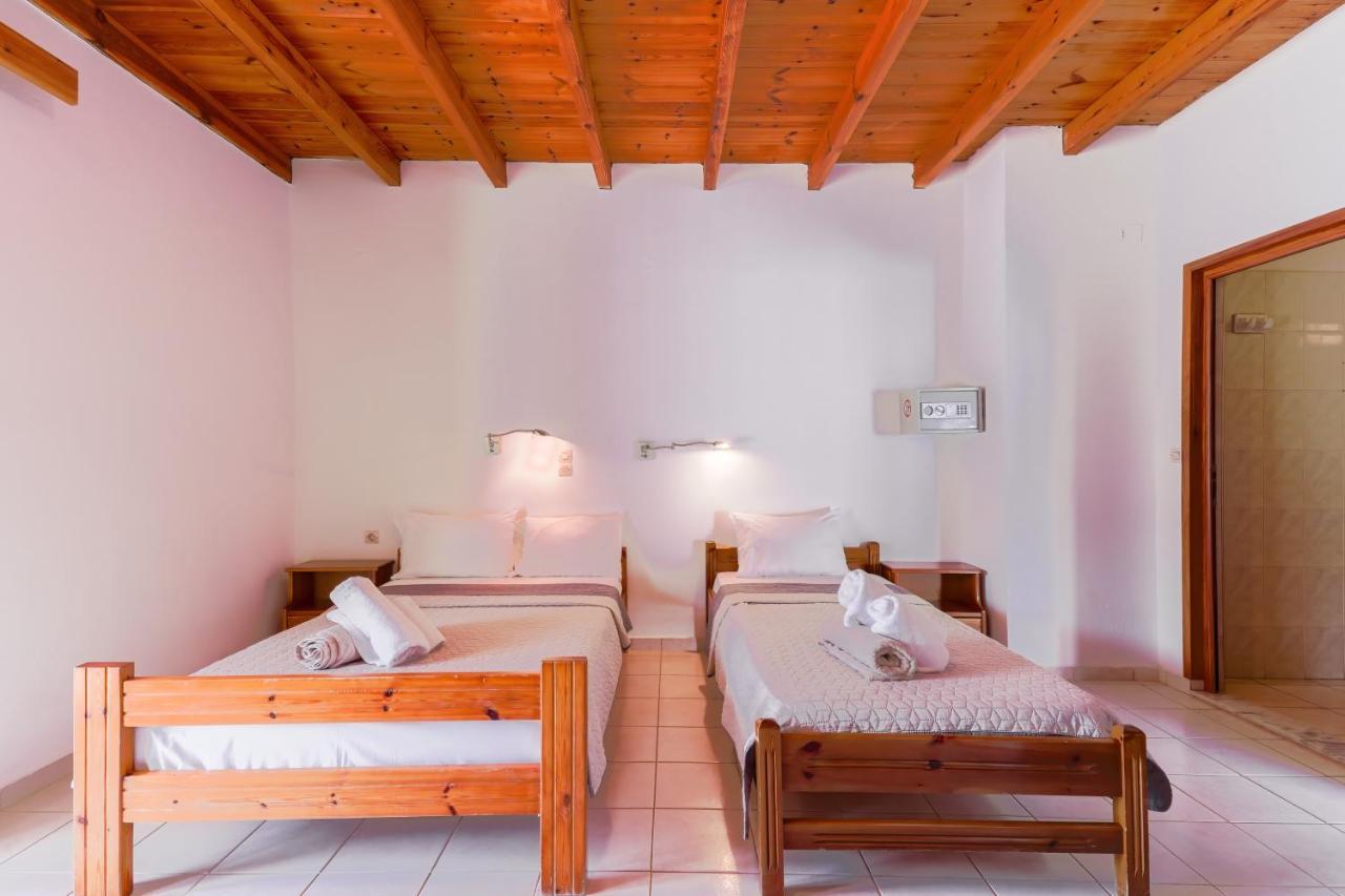 Xenia Hotel Dimos Dimos Sfakia Exteriör bild